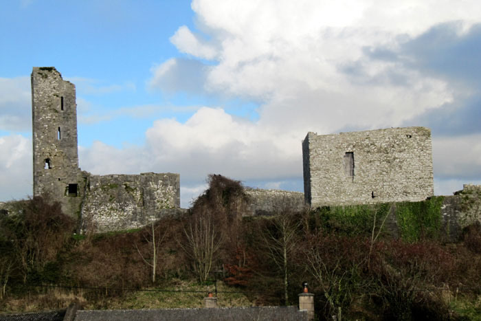 Glanworth String Cross Loop Image